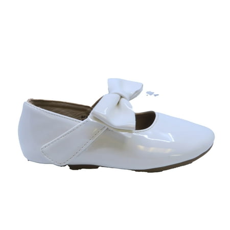 Pre-owned Felix & Flora Girls White Shoes size: 6 Toddler