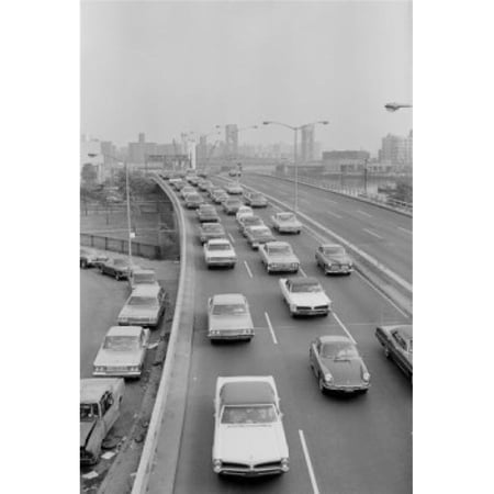Posterazzi SAL255424391 USA New York City Harlem River Drive Traffic Poster Print - 18 x 24 in.