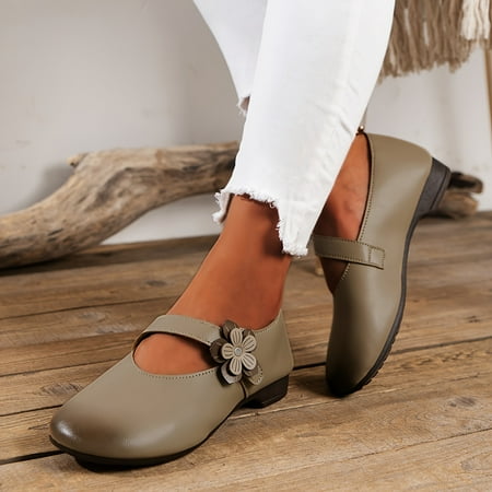 Women s Square Toe Solid Color Slip On Chunky Heels Patent Leather Shoes All-Match Work Shoes
Women s Square Toe Solid Color Slip On Chunky Heels Patent Leather Shoes All-Match Work Shoes