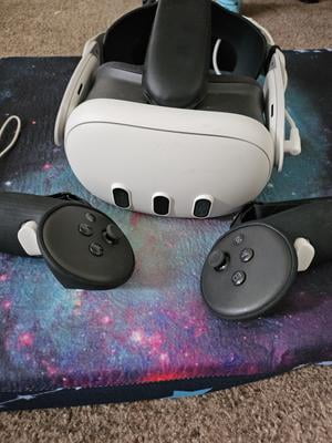 Meta Quest 3 - 128GB, Mixed Reality Headset with Powerful