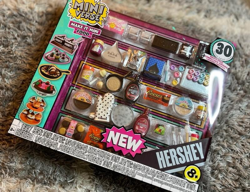 MGA's Miniverse Make It Mini Food Hershey Multi-Pack, 30 Pieces