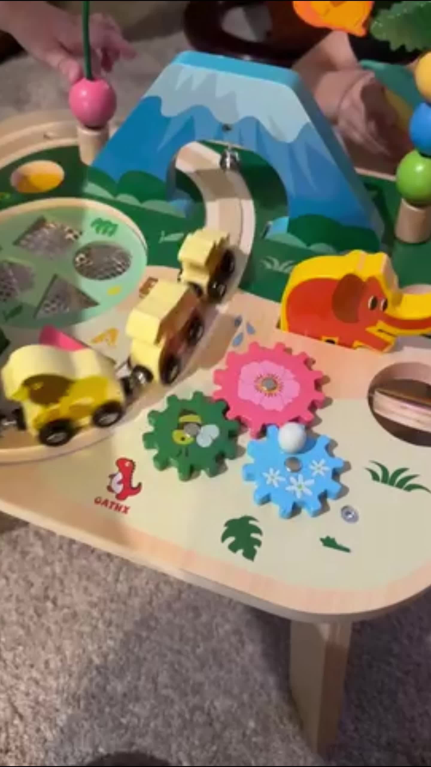 Video poster from @Shuang Yu