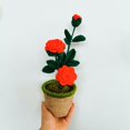 thumbnail image 3 of Mobiliario de interior de lana tejido a mano con flores artificiales en macetas, 3 of 5