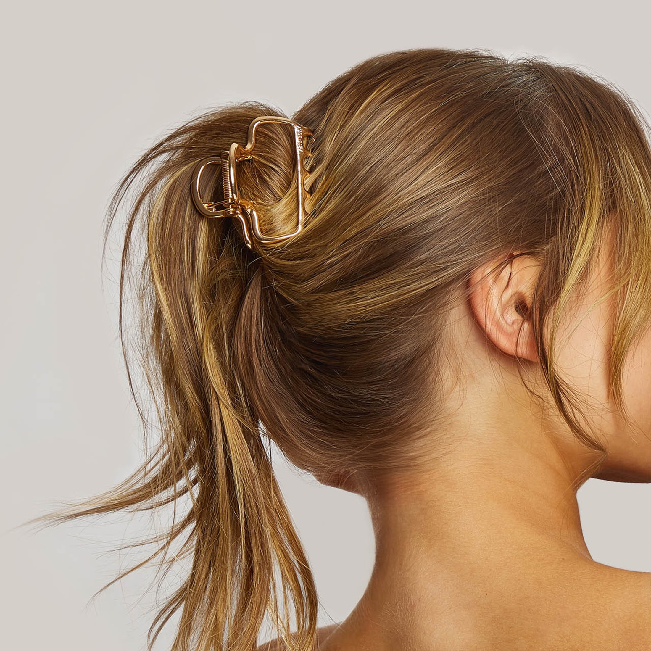Kitsch Metal Open Shape Puffy Claw Clip 1 Piece, All Hair Types, Gold Color