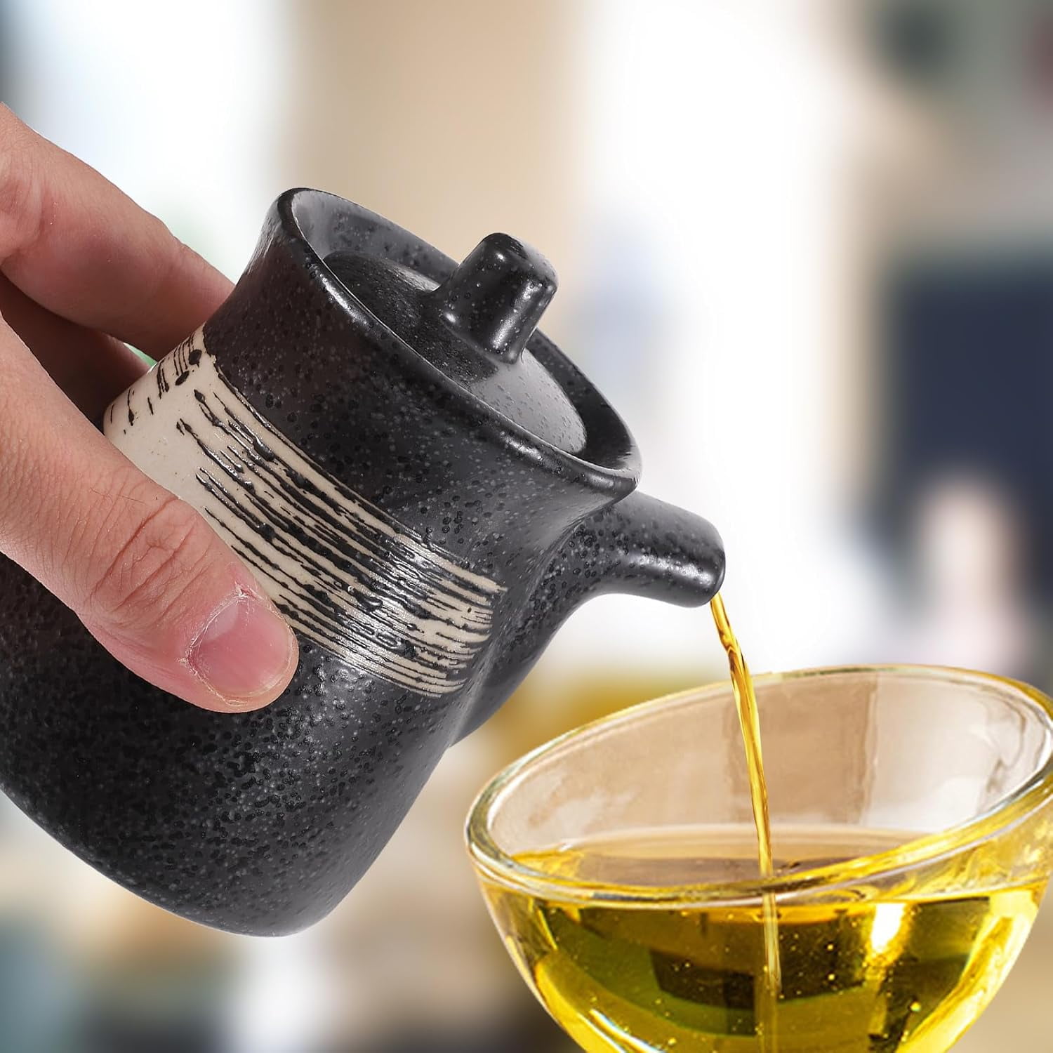 ABCISI 2PCS Soy Sauce Dispenser, Ceramic Olive Oil Dispensers with Lid for Kitchen Cooking, 160ML Syrup Dispensers, Japanese style Sauce Bottle Seasoning Jar Sushi Sauce Container