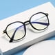 thumbnail image 2 of Gafas para miopía de estilo artístico con protección contra la luz azul, de color transparente, multifuncionales y versátiles., 2 of 6