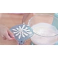 thumbnail image 2 of Whisk Wiper PRO para batidoras con cabezal inclinable, color violeta, 2 of 4