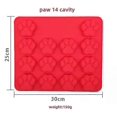 thumbnail image 3 of Molde de silicona ZHAOCHENG para galletas forma de pata y hueso de perro, 3 of 5