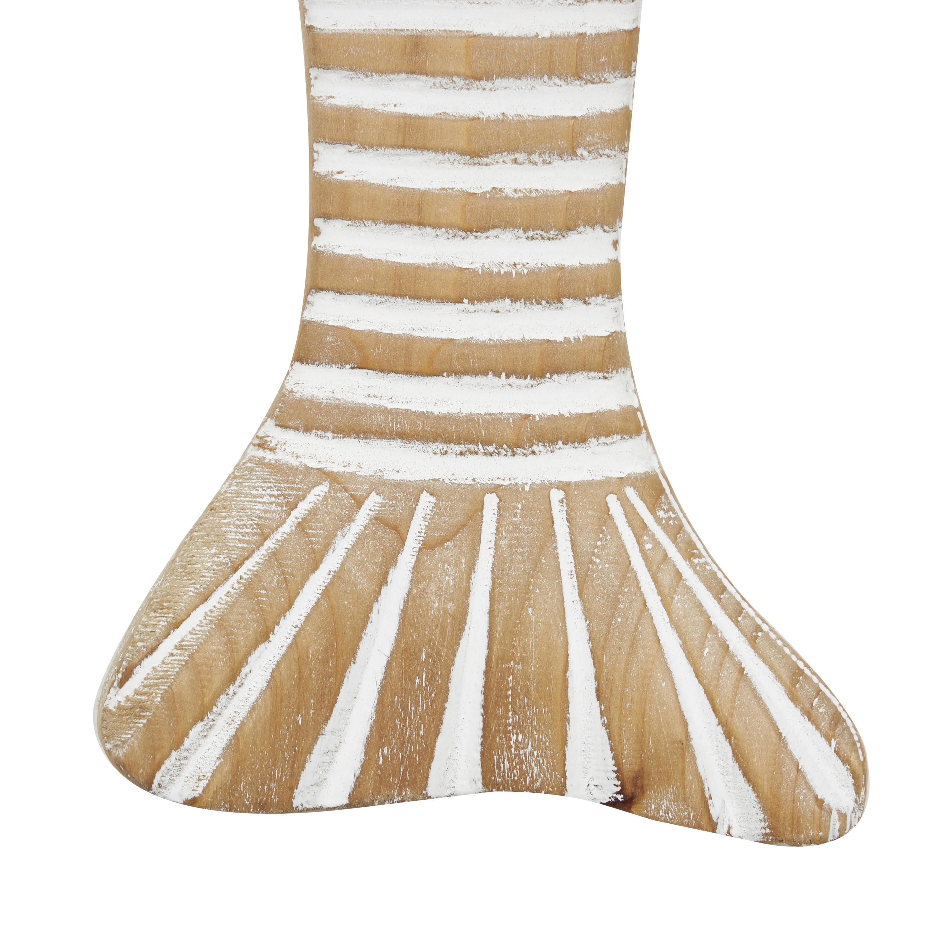 DecMode Brown Wood Fish Wall Decor with White Stripes and Hanging Rope (2 Count)