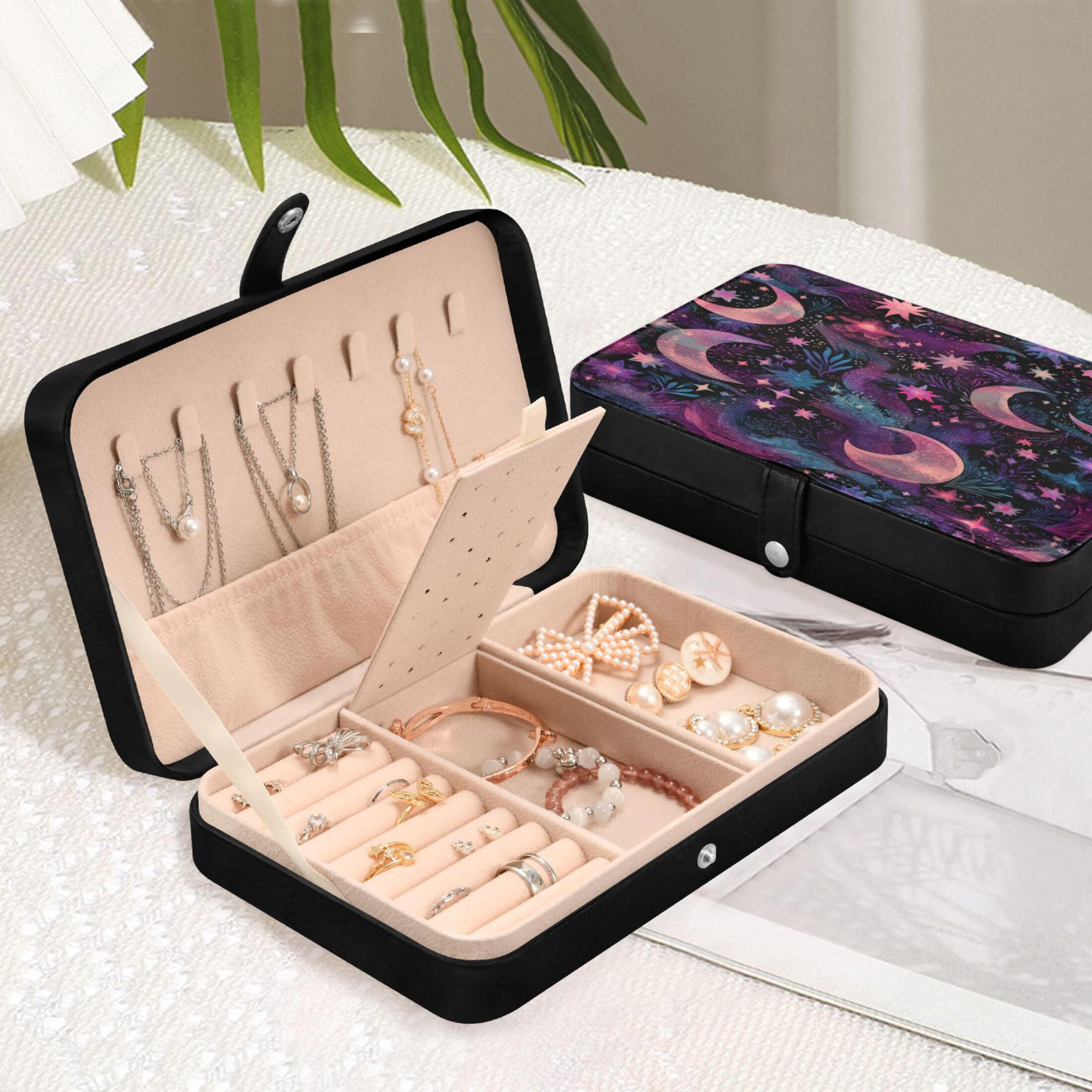 Leather Jewelry Box Rectangular 8.27x5.5x1.78In Travel Jewelry Storage Earrings Necklace Bracelet Watch Brooch Storage Purple Moon