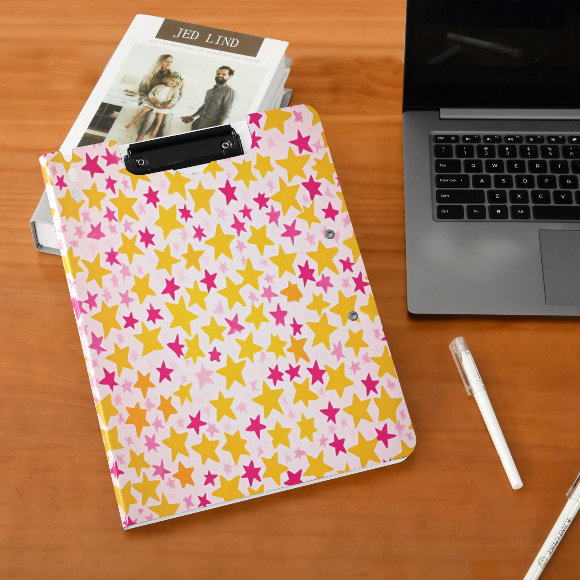 FORMRS A4 Clipboard Folder with Pen Holder Horizontal Foldable School Office Binder, Light Pink Stars