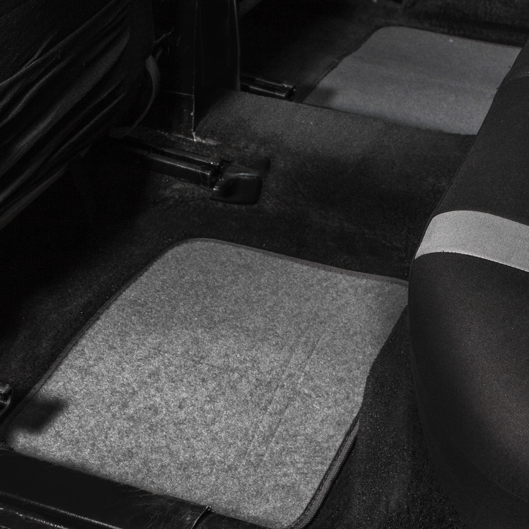 FH Group, Auto Mats Set Gray Carpet Floor Mats & Black Vinyl Cargo Liner for Auto Car SUV - image 4 of 6