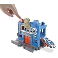 thumbnail image 3 of Set de juego Hot Wheels City Downtown Police Station Breakout, 3 of 6