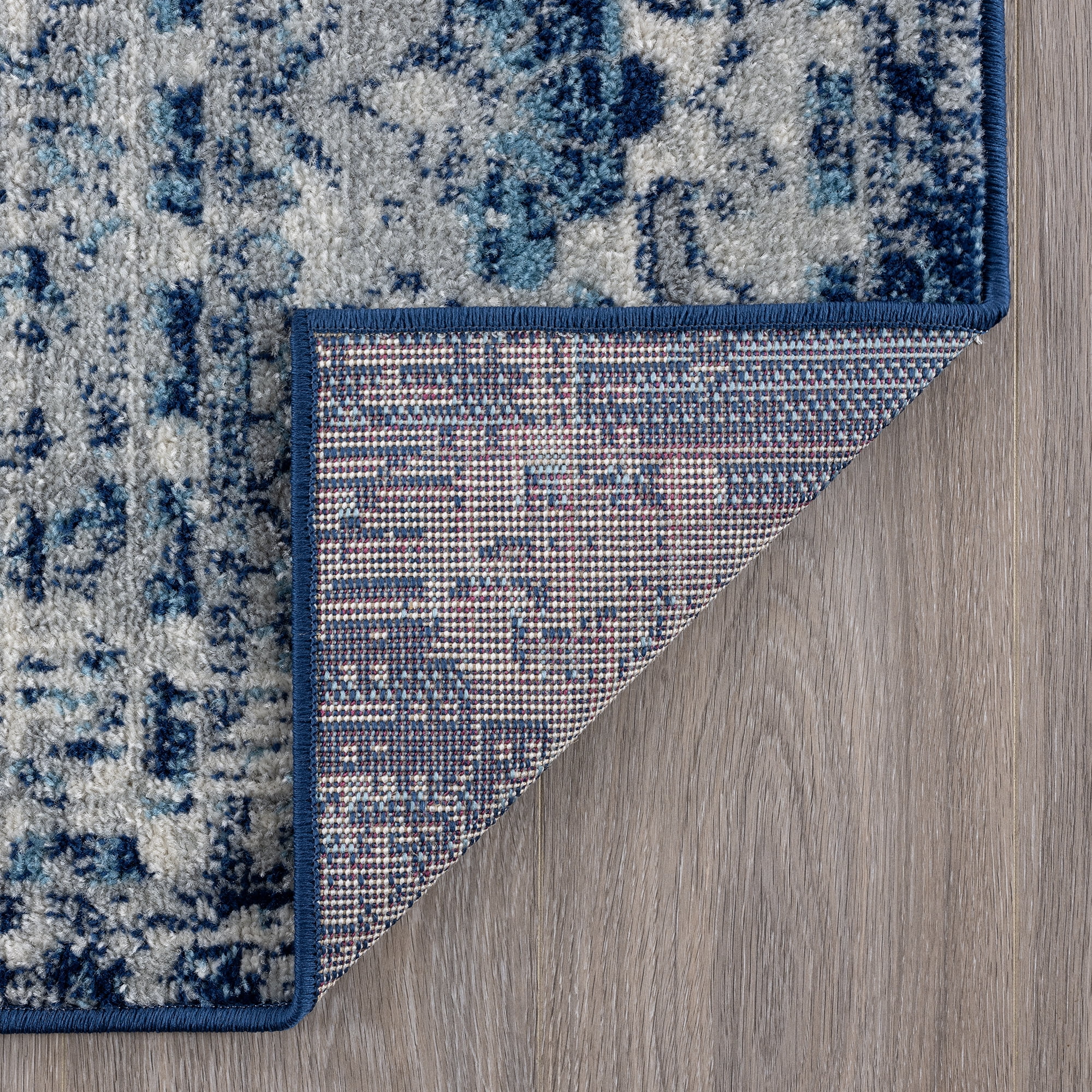 Diamond Traditional 4' x 5' Blue and Cream Polypropylene Indoor Area Rug