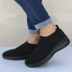 thumbnail image 1 of Zapatos de mujer, calcetín tejido, zapatillas de deporte para mujer, Primavera Verano, zapatos planos sin cordones, mocasines de talla grande para mujer, zapatos planos para caminar krasovki Famela Tan Jianjun unisex, 1 of 2