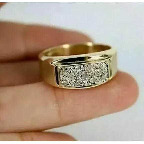 Men's Wedding Ring White Moissanite 2 Ct Round Cut 14K Yellow Gold Plated