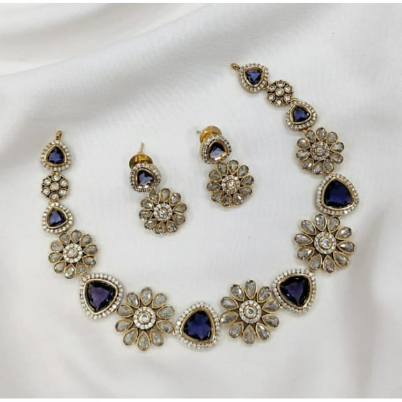 South Indian Bollywood Victorian & Floral Design Blue & White Kemp Stone Gold-Plated Matte Finish Choker Necklace Set with Earrings – Bridal Jewelry by Haya Jewel.