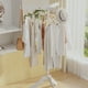 thumbnail image 5 of Tendedero giratorio de pie, plegable, para dormitorio, ideal para colgar ropa y bolsos, de metal., 5 of 6