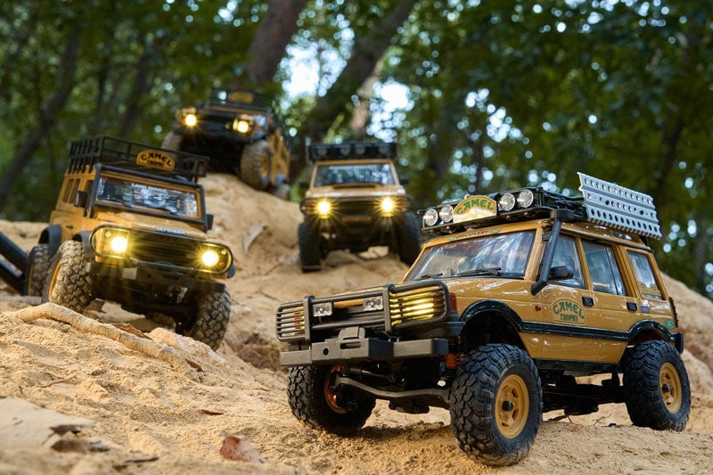 FMS 1:24 FCX24M Land Rover Camel Trophy Edition RTR - Defender 90