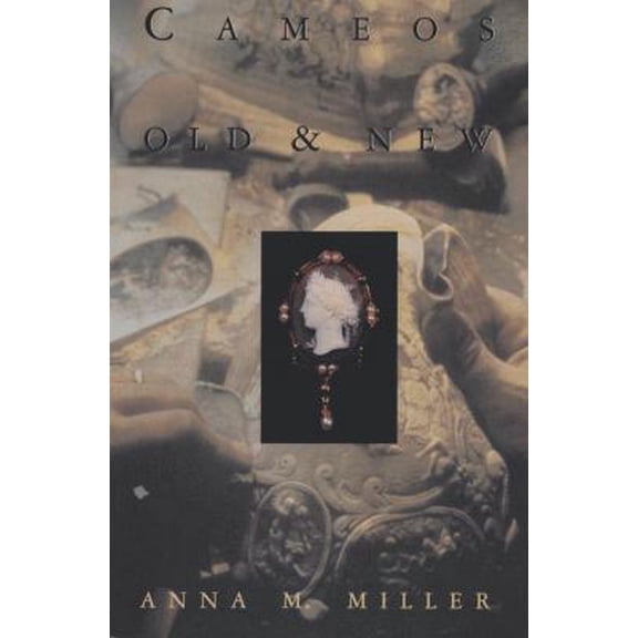Pre-Owned Cameos Old & New (Hardcover) 0442002785 9780442002787