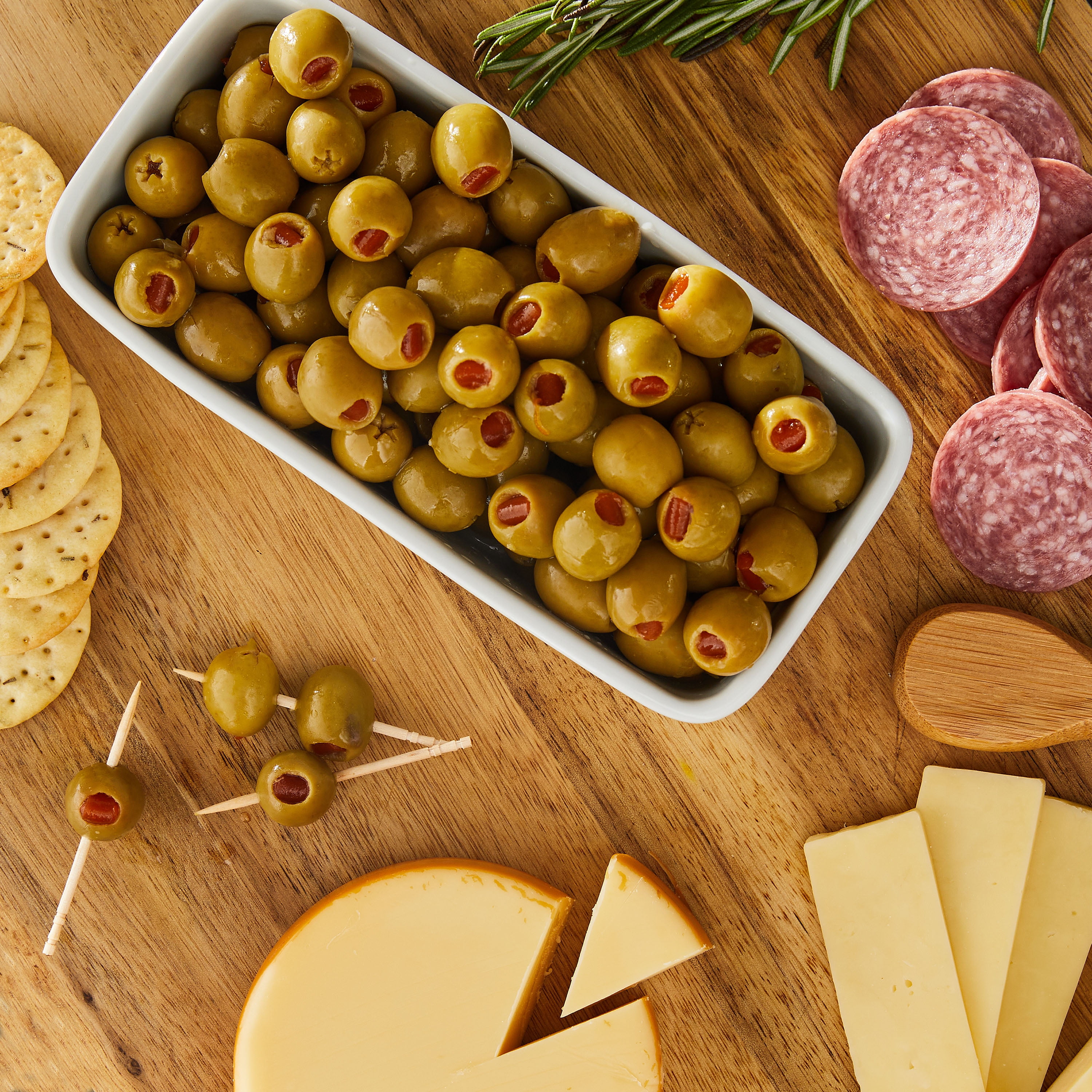 Great Value Stuffed Manzanilla Olives with Minced Pimento, 10 oz