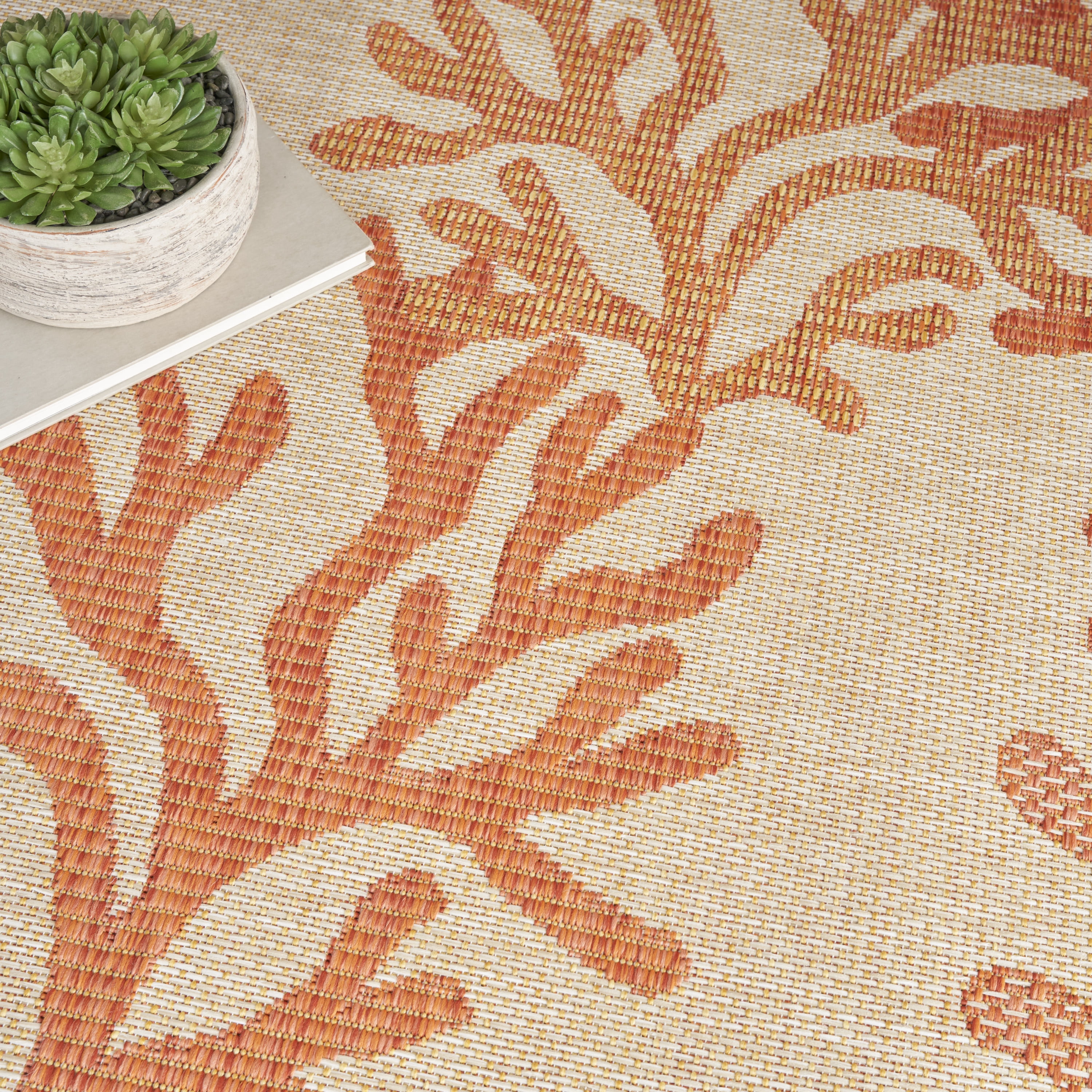 Nourison Garden Oasis Indoor/Outdoor Coral 3' x 5' Area Rug (3x5)