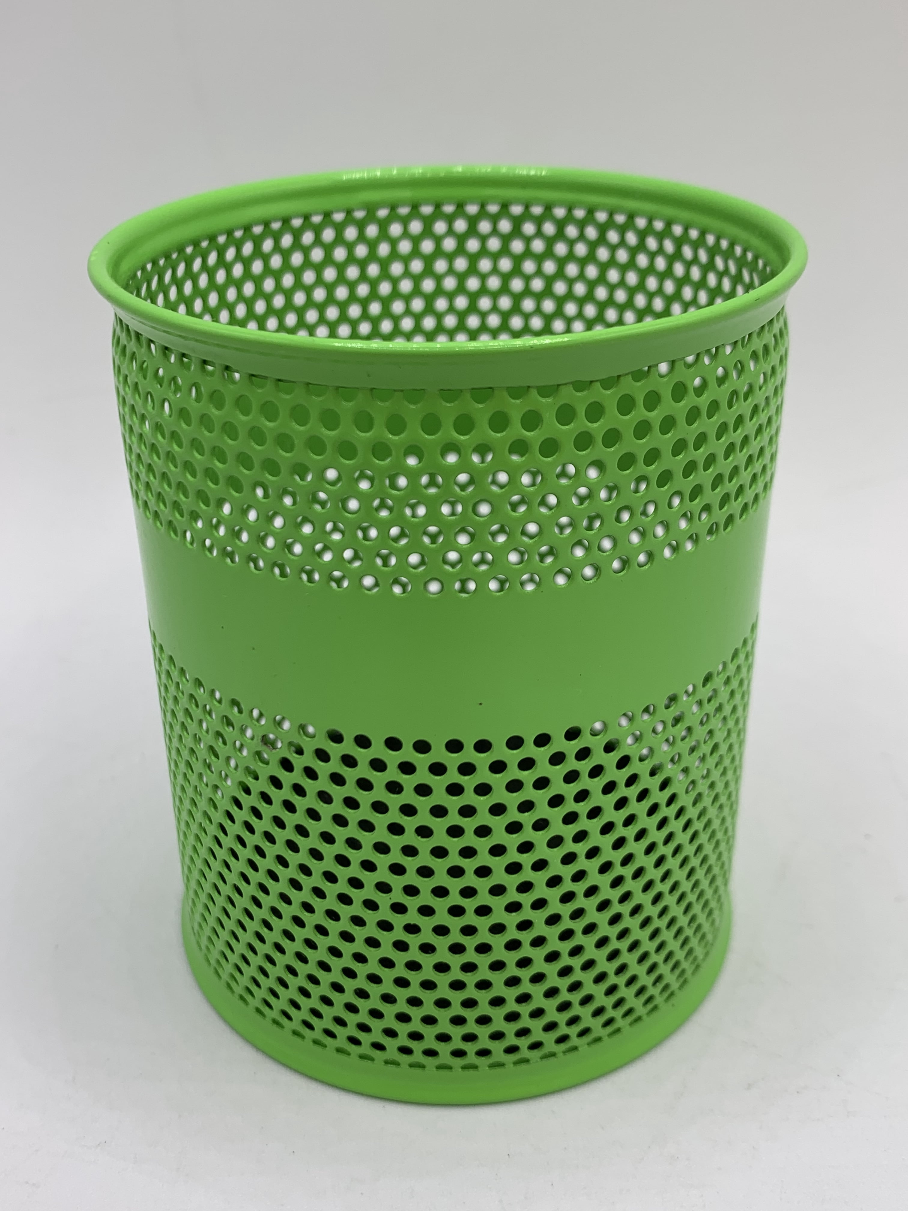 12 Count Mesh Metal Pencil/Pen/Crayon/Marker Holder Anti-slip Base with Cushion Bottom 4-Color