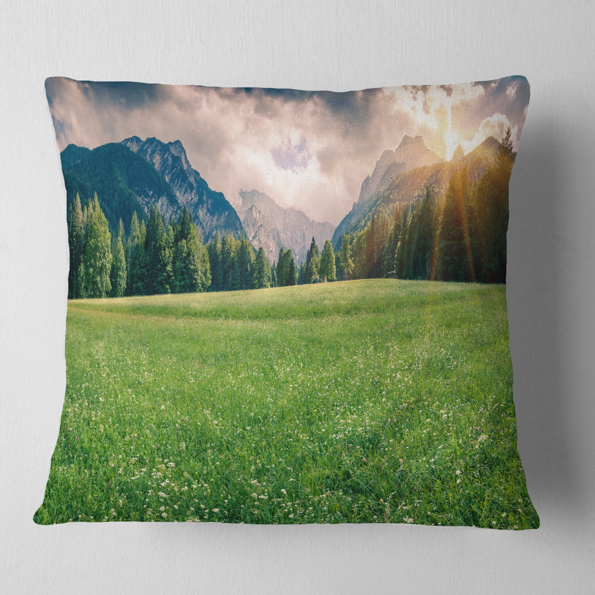 Designart Triglav Mountain Panorama - Landscape Photography Throw Pillow - 16x16