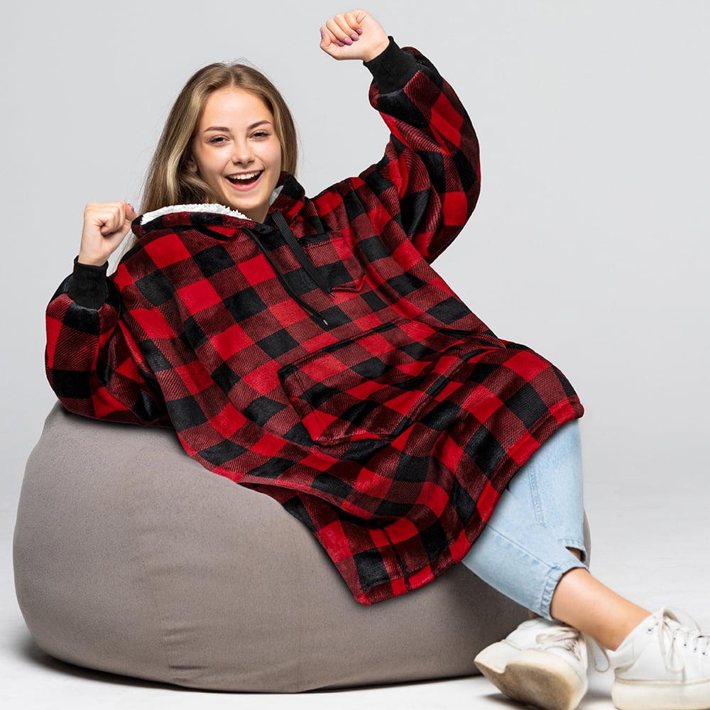 PAVILIA Wearable Blanket Sweatshirt for Kids Boy Girl Checker Black Red, Warm Cozy Giant Blanket Hoodie, Fleece Sherpa Oversized Blanket Sweatshirt with Sleeves, Big Pocket, Christmas Gift