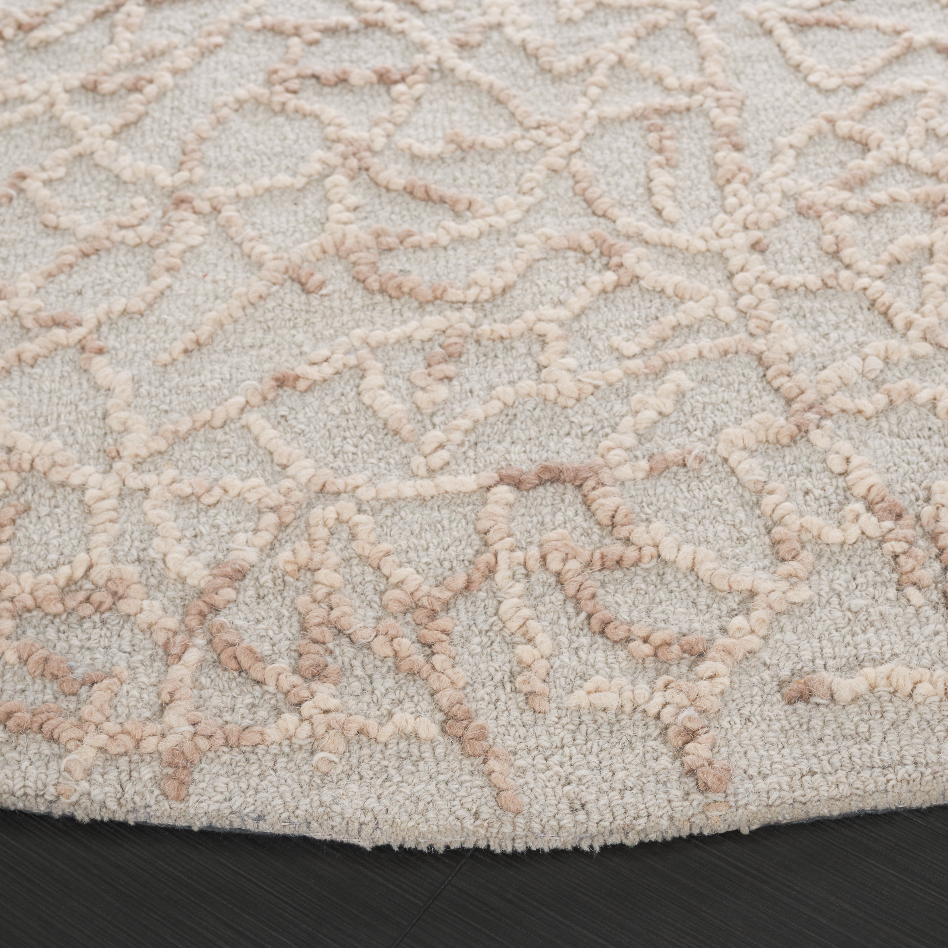 SAFAVIEH Abstract Santos Abstract Area Rug, Beige/Gray, 6' x 6' Round