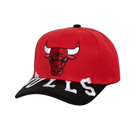 Men's Mitchell & Ness Red/Black Chicago Bulls Underarch Two-Tone Pro Crown Snapback Hat