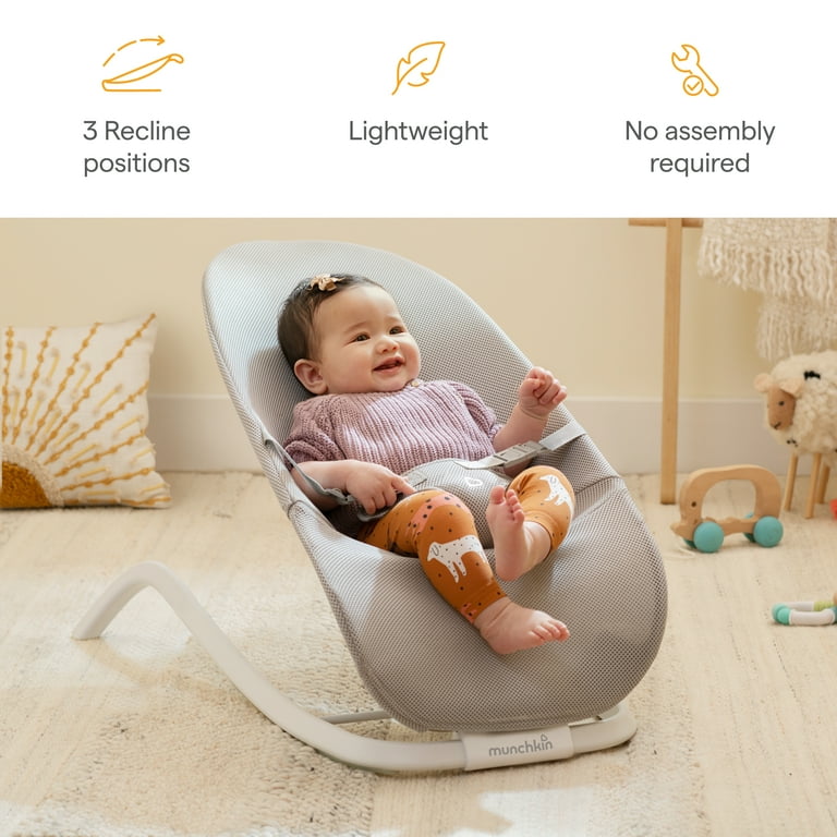 Munchkinバウンサー Munchkin® Spring 2-in-1 Infant Bouncer & Rocker, Lightweight with