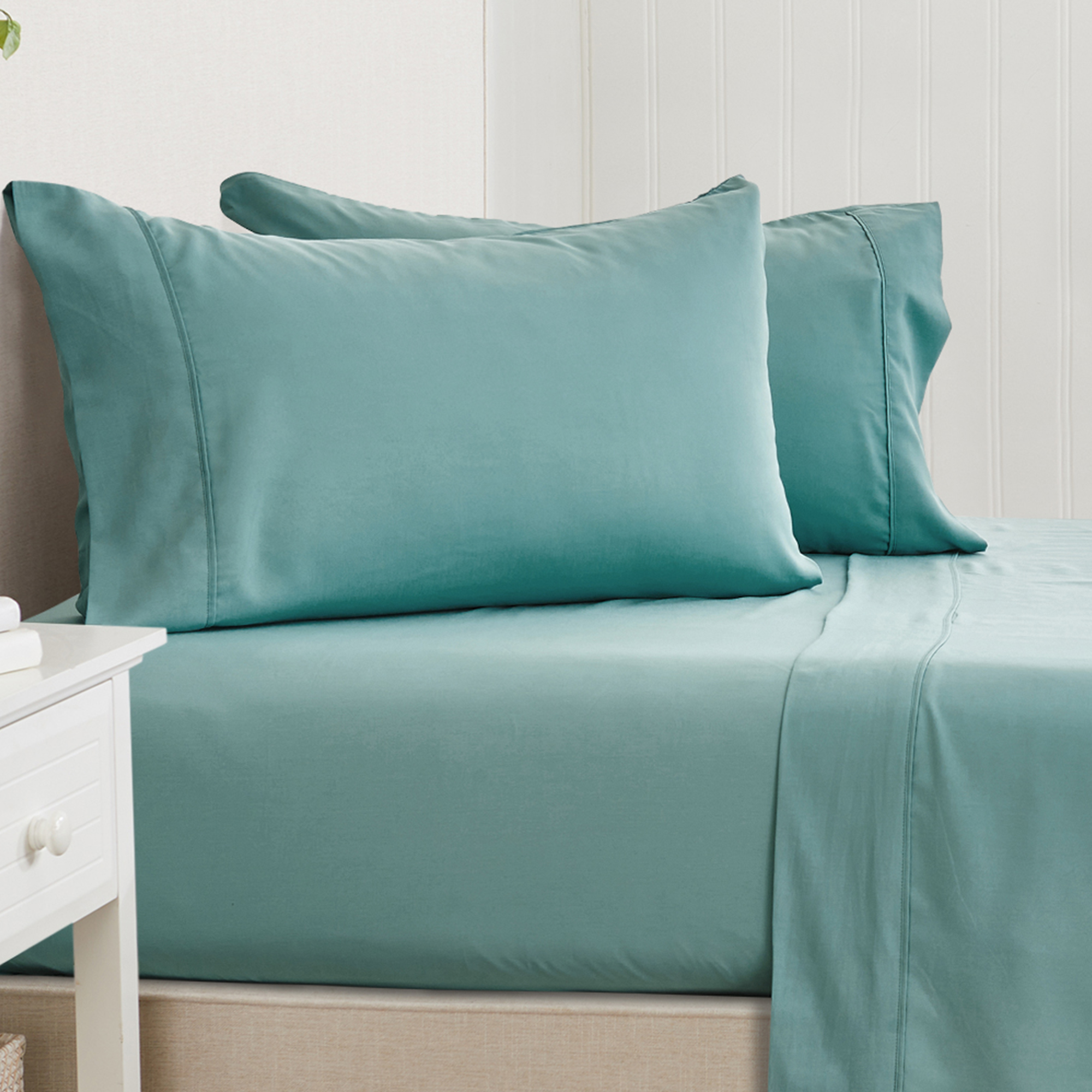 Great Bay Home Solid Viscose from Bamboo WrinkleResistant Sheet Set