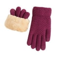 thumbnail image 2 of Gants à Moins de 10 $ Mitaines Rouges Hiver Gants en Maille Jacquard pour Femmes Tricotés Plus Velours Épaissis Automne et Hiver Gants Chauds à Motif (Gants pour Adultes), 2 of 3