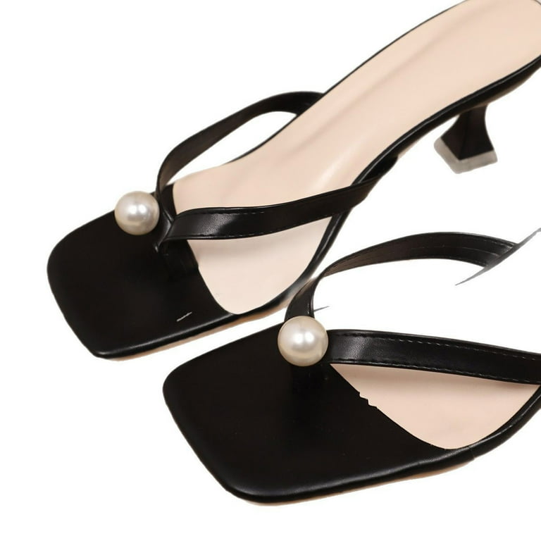 chinese dress ladies Amazon's Clarks Arla Waveslide Sandals Are a Must-Have main image 1