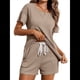 thumbnail image 3 of Conjunto de Pijama de Dos Piezas para Mujer, para Estar en Casa, con Camiseta de Corta y Pantalón Corto con Cintura Elástica. Caqui Oscuro S, 3 of 7
