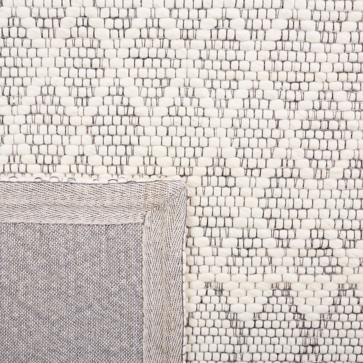 SAFAVIEH Marbella Raschelle Diamond Runner Rug, Ivory, 2'3" x 8'