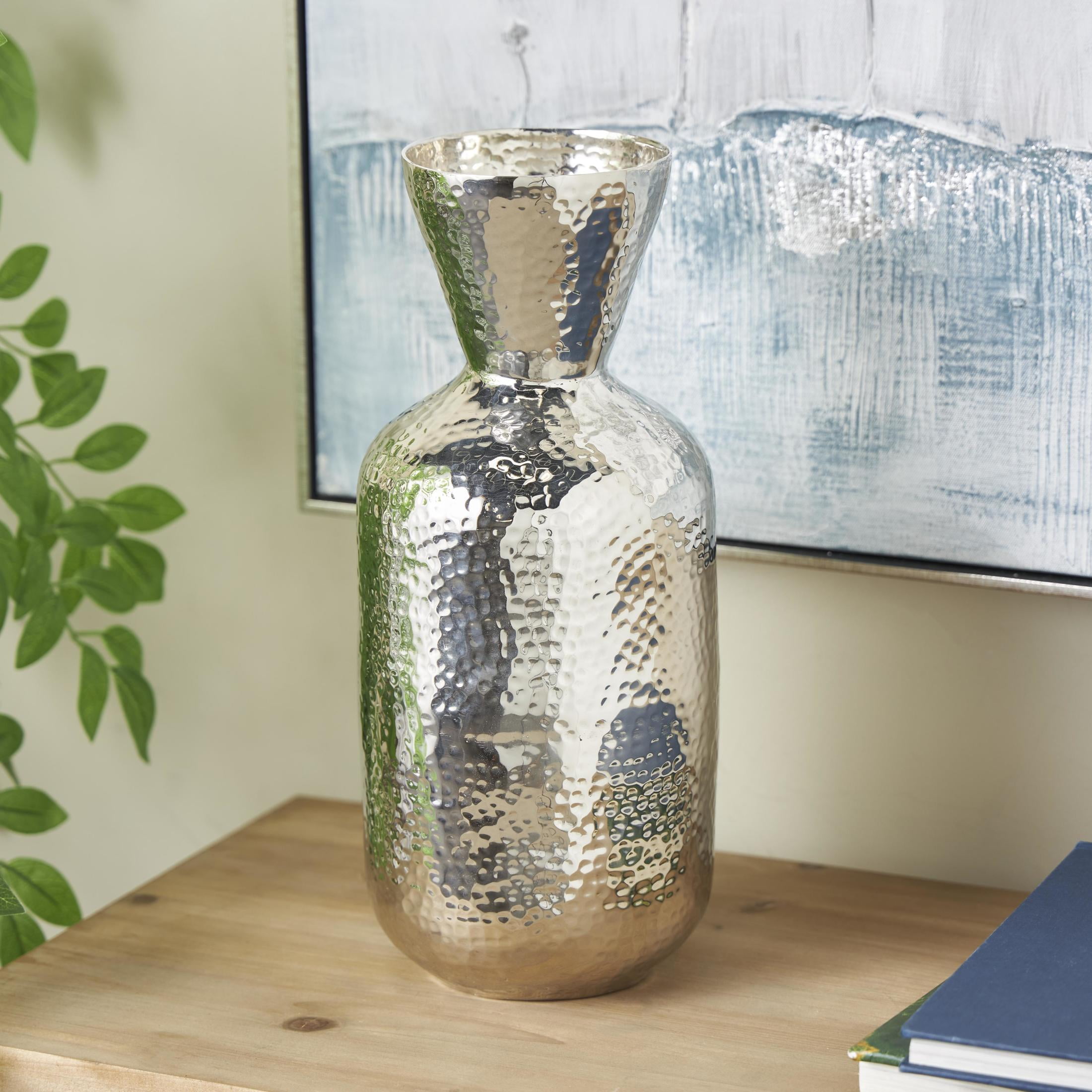 DecMode 14" Hammered Silver Aluminum Metal Vase with Cone Shaped Opening