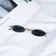 thumbnail image 2 of Gafas de sol ovaladas pequeñas para mujer, lentes de color ligeras Lente negra + marco dorado, 2 of 7