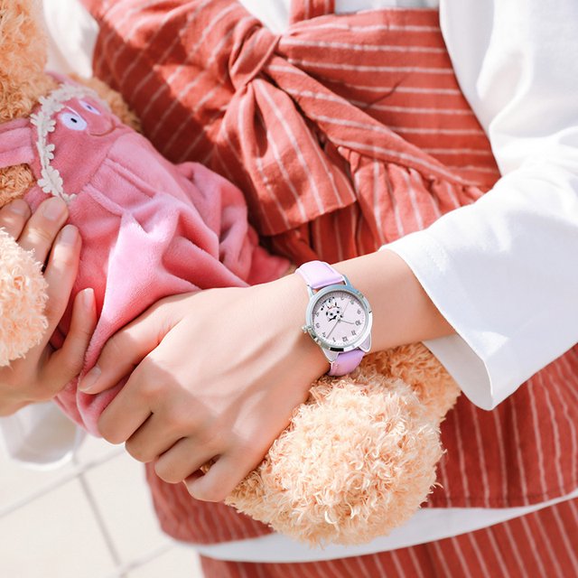 Bonitos y encantadores relojes para niños, cinturones para niñas y niños, modernos relojes electrónicos de cuarzo para mujer.