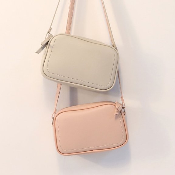 ETEREAUTY Beige Chain Shoulder Bag Small Square Pattern Handbag for Everyday Use Practical Storage and Stylish Carry