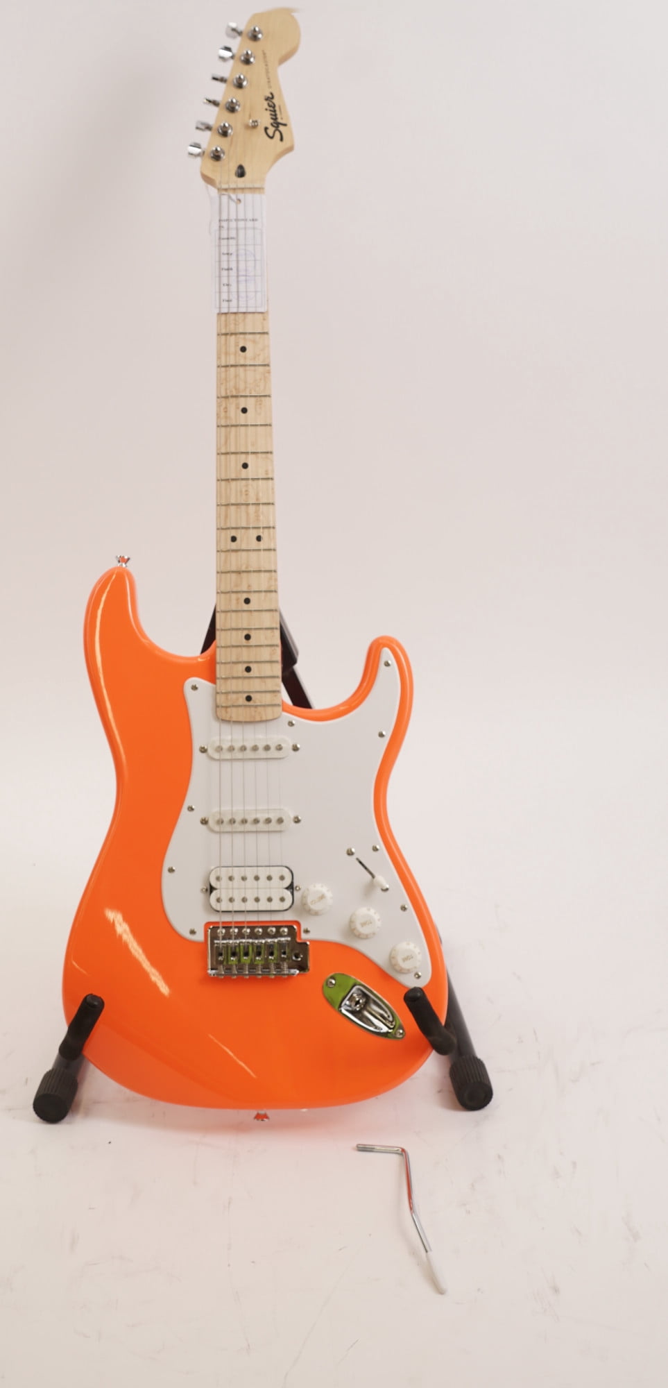 Pre-Owned Squire Sonic Stratocaster Electric Guitar, Tahitian Coral, Maple Fingerboard, White Pickguard