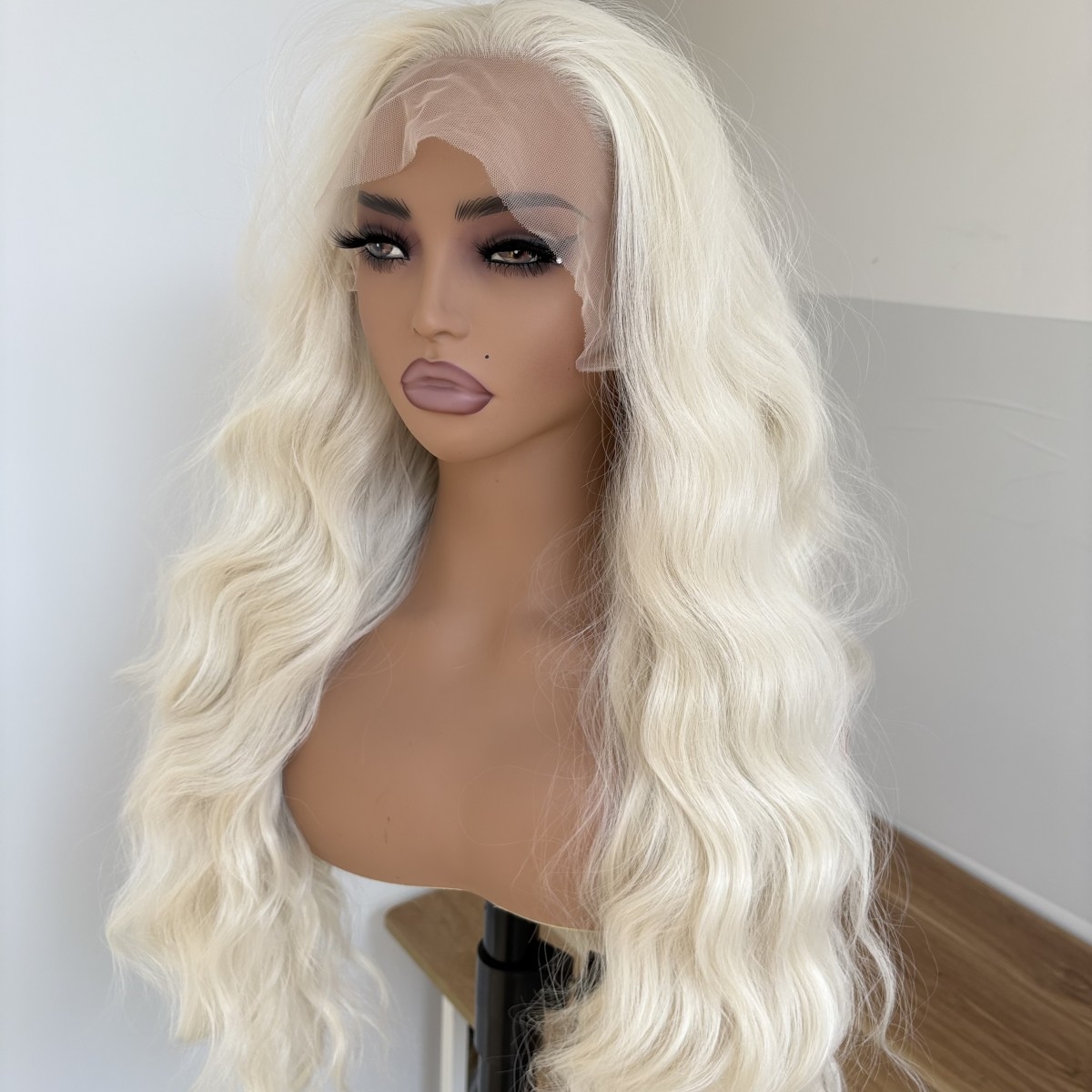 MISSWEN Long Platinum Blonde Cosplay Fashion 26 inch Synthetic Wigs Glueless Lace Front Wigs