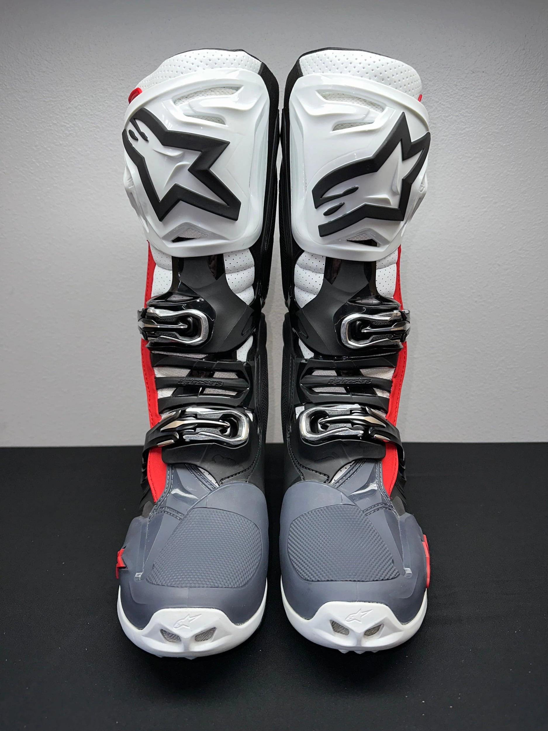 004b9e20-1344-4c62-865a-