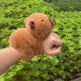 thumbnail image 1 of Animales de peluche creativos, mapache, zorro, Capybara, papá, Círculo de mano, juguete envuelto alrededor del brazo, muñeca, juguetes para niños, regalo de cumpleaños, 1 of 5