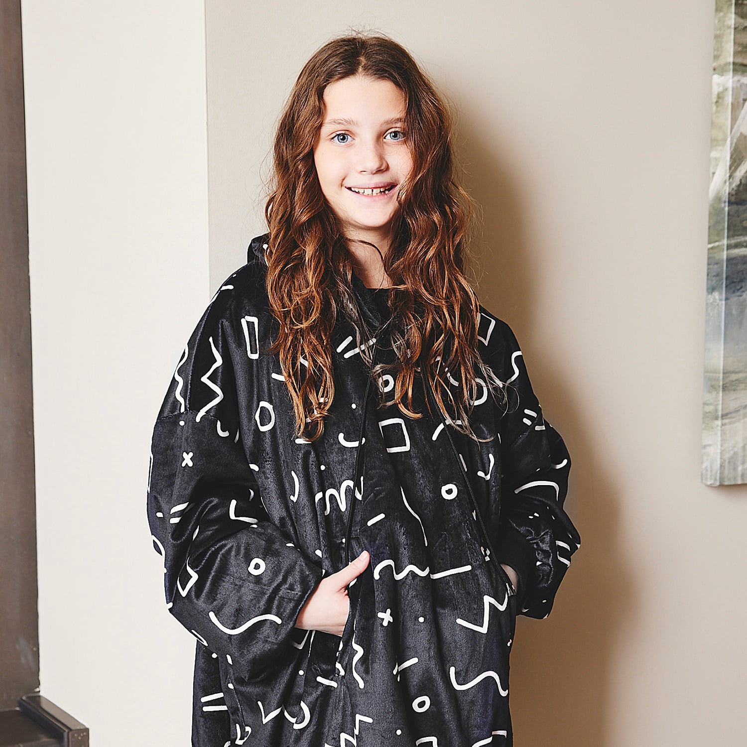 Nestl Wearable Blanket Hoodie for Kids, Oversized Hooded Blanket One Size Fits All, Reversible Plush Microfiber, Black/Scribble