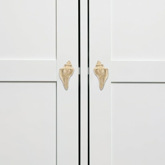 2pcs Vintage Brass Shell Cabinet Knobs Coastal Drawer Handles for Furniture Dressers Unique Decorative Pulls for Cabinets and Drawers