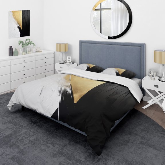 Designart "Subtle Elegance in Black and Gold IV" Abstract Painting Bedding Covert Set - Modern Black Abstract Bed Set With 2 Shams