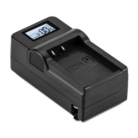 UPC: 0192223132344 | Green Extreme Compact Smart Charger with LCD Screen for Canon LP-E17