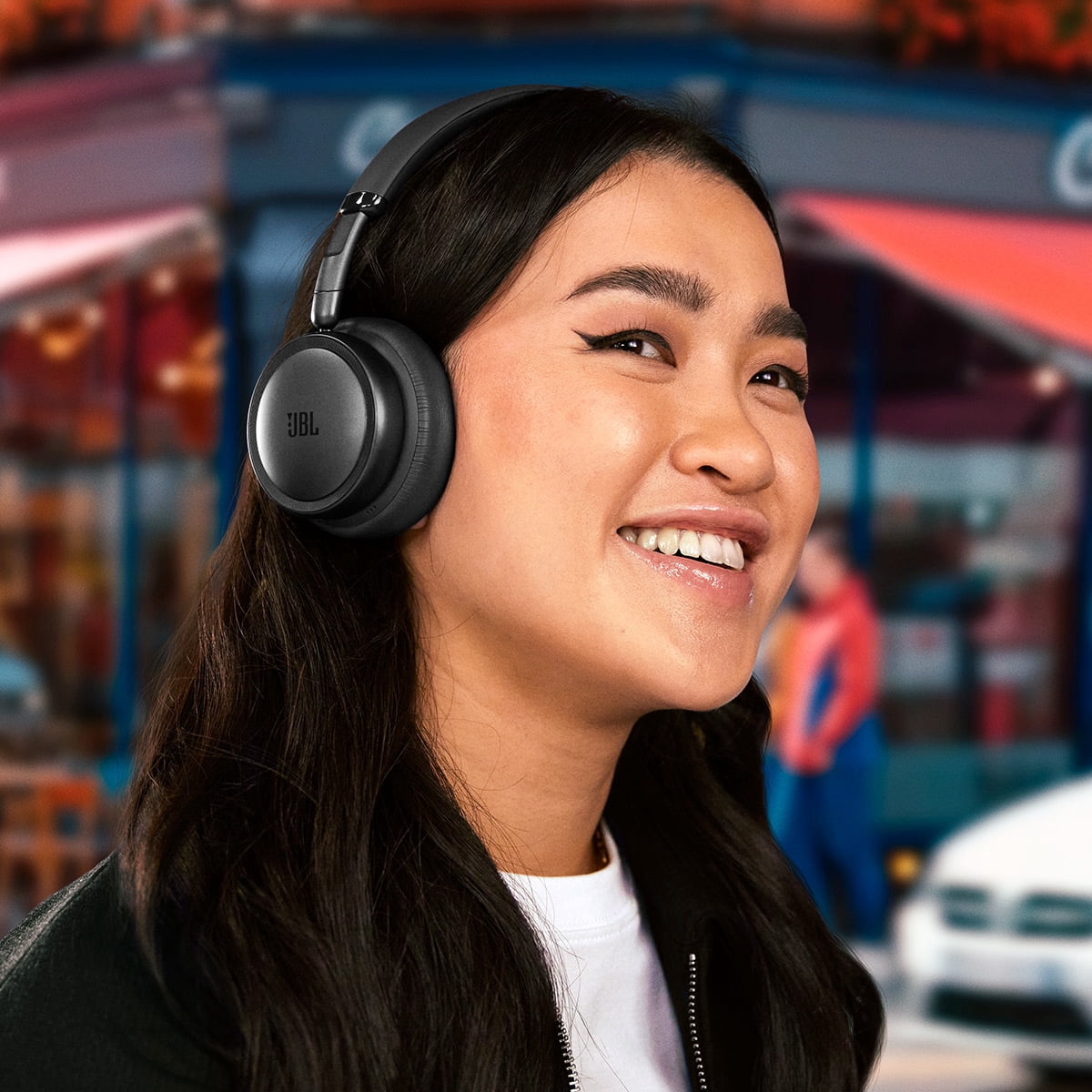 JBL LIVE 680NC Wireless Over-Ear Noise Cancelling Headphone Bundle with gSport Case (Black)